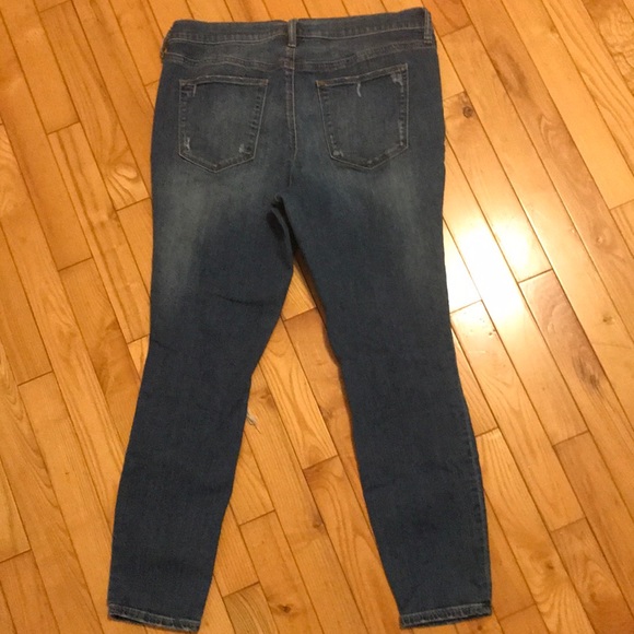 Gap Distressed Skinny Jeans - Picture 7 of 7